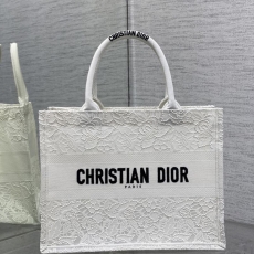 Dior Shopping Bags